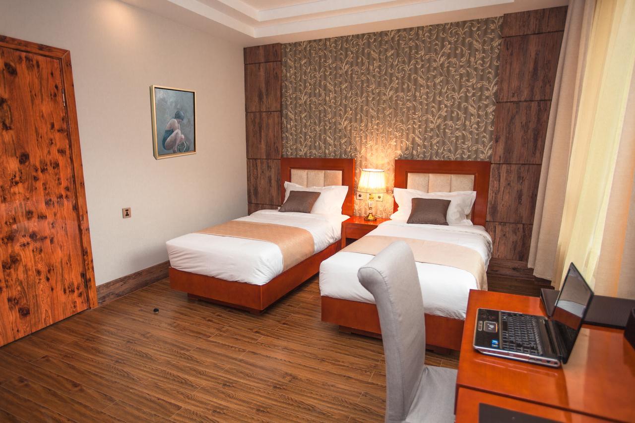 אולן בטור Resort World Terelj Hotel מראה חיצוני תמונה