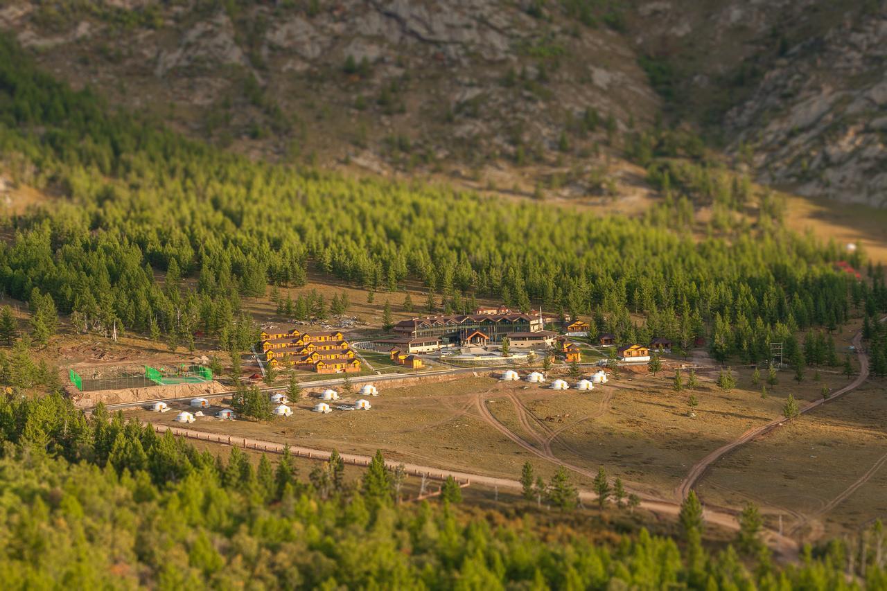 אולן בטור Resort World Terelj Hotel מראה חיצוני תמונה